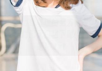 走进凉凉子为你呈现的男友衬衣美丽世界，超赞免费套图无门槛下载中，速来围观吧！.txt