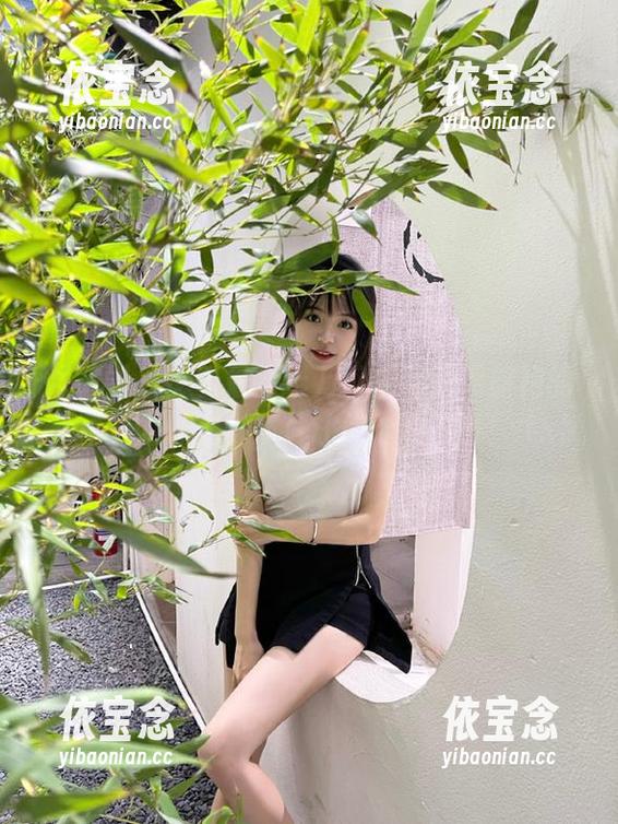 微密圈 - 感受最新十万口草莓粥粥旗袍的灵动魅力，精彩照片让你心动不已！.txt