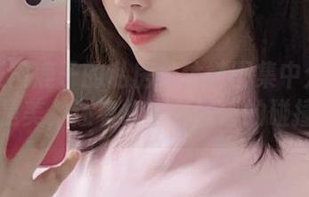 在千反田鹿子的私房身体链图集中分享的不止是美，还有故事与情感的碰撞.txt