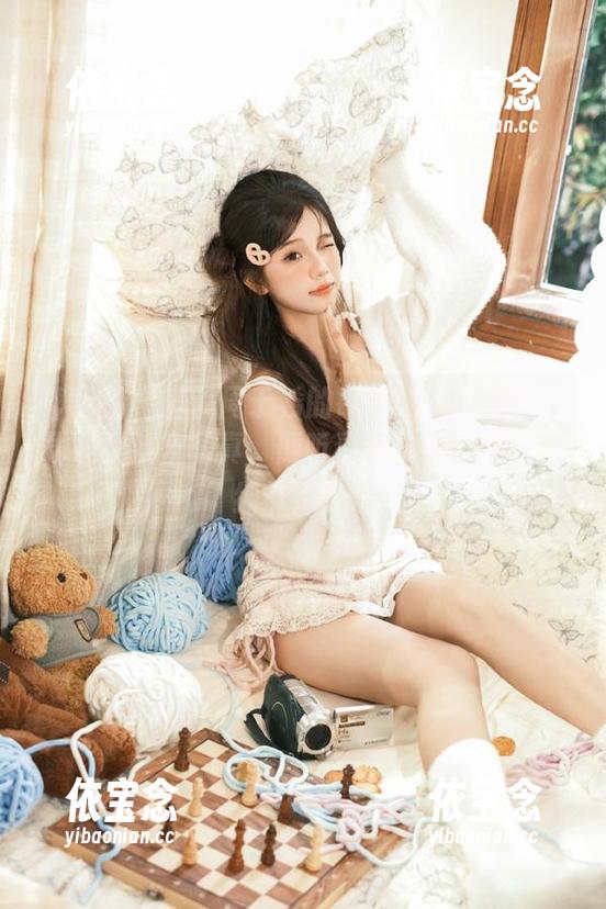 嗲囡囡 - 解锁周于希的镜头之美：免费下载《女孩》写真，倾听青春故事的每一个细节！.txt