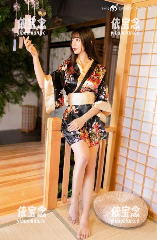 嗲囡囡 - 黑色风格：欣欣Rubybaby独特视角下的写真图片，展现摩登女性的无限魅力！.txt