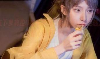 免费下载在下萝莉控ii秘书系列写真，领略她的魅力与智慧，令你心动不已！.txt