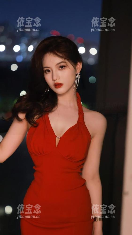 头条女神 - 全套周思超秘书写真作品闪亮登场，捕捉职场女性的自主与优雅，感受不同人生风景.txt