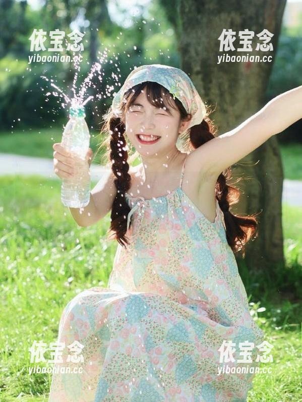 头条女神 - 尹菲最新天台套图，捕捉她甜美瞬间的完美视觉盛宴！.txt