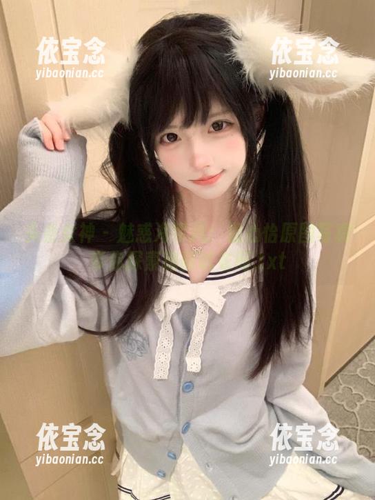 头条女神 - 魅惑海军风：温心怡原图写真带你探索瑰丽试衣间.txt