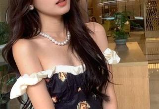 头条女神 - 不容错过的免费作品：郭忆然双人写真带来的艺术体验.txt