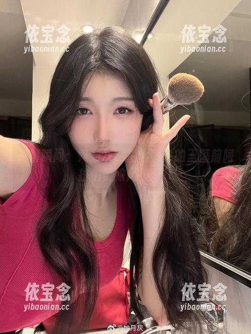 燃情瞬间：如月灰私拍套图中的玉藻前阿拉伯舞娘风情.txt