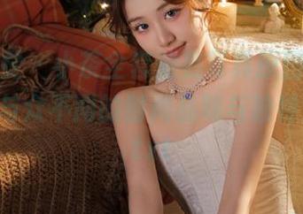 妖精视觉 - 小茶全套油亮写真原图，带你领略她与众不同的时尚品味与独特魅力。.txt