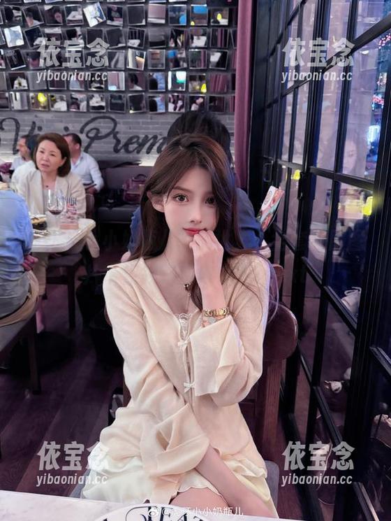 走进“小小奶瓶儿”的世界，全套和服图片带你领略古典之美！.txt