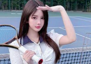 女仆主题的新鲜出击，小小奶瓶儿带来超萌cos更新，快来收藏！.txt