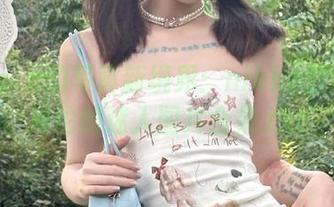 小空sora的写真新境界：nikke胜利女神海伦的迷人图片合集.txt
