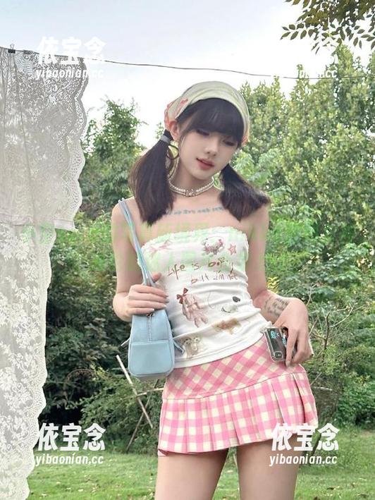 小空sora的写真新境界：nikke胜利女神海伦的迷人图片合集.txt
