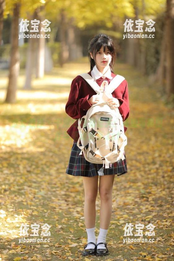 少女秩序 - 千澄在碧海蓝天：海边写真图库与感动分享.txt