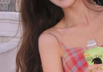 少女秩序 - 小葵白丝美图精选合集，绽放青春活力与迷人魅影，快来欣赏吧！.txt