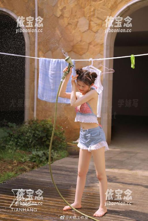 尤果网 - 夏乔呈现全新图集更新，学妹写真让你感受青春气息！.txt