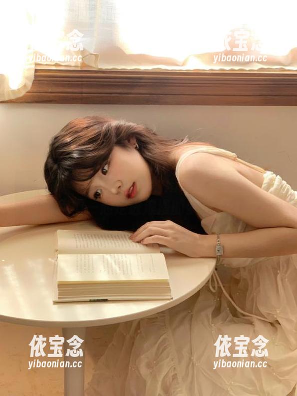 尤果网 - 张小西Ann的婚纱写真美图：让我们一起走进浪漫的梦境.txt