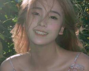 尤果网 - 李凌子的教室写真作品，展现别样风格，马上获取网盘下载链接，艺术就是如此触手可及！.txt
