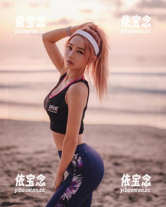尤果网 - 青春的象征，杜小雨水手服图包精选，带你走进一个充满梦想的海洋世界！.txt