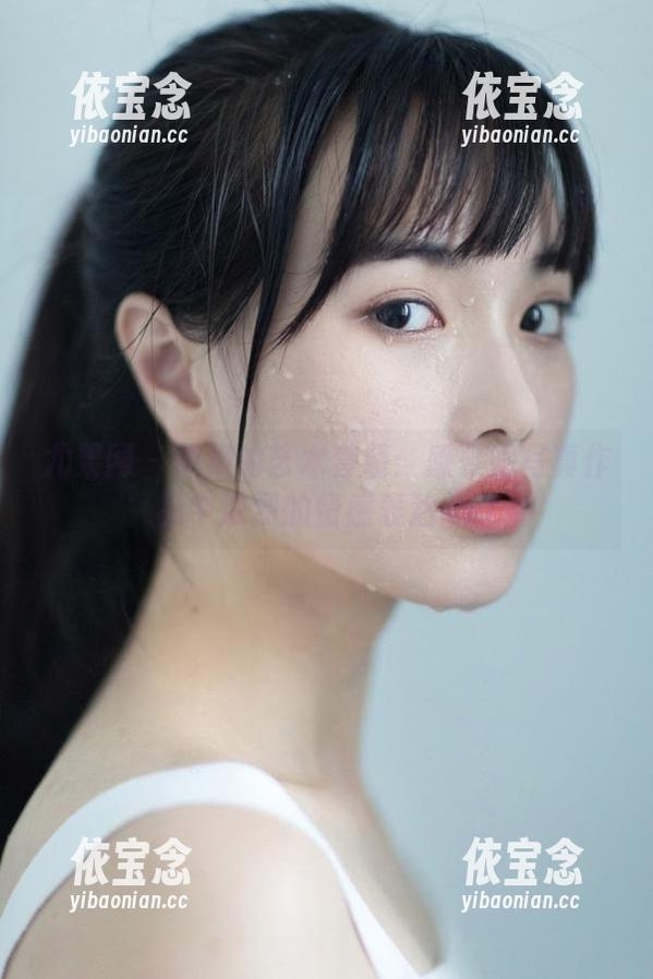 尤果网 - 糖果的艺术套装：感受她写真作品中浓烈的情感表达.txt