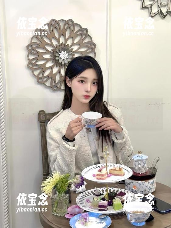 尤蜜荟 - 感受姝姝妹妹的艺术气息，极致秘书图集与优质写真资源汇聚呈现！.txt