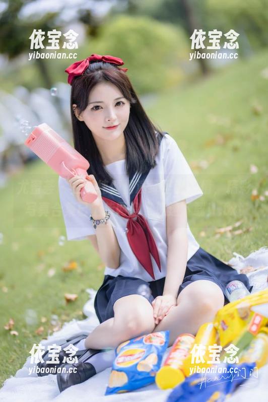 尤蜜荟 - 王雨纯倾情演绎圣诞风情，精彩写真合集已上传网盘，速速下载！.txt