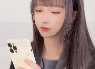 探秘布丁大法的天台cos图集：每一张都是故事的延续.txt
