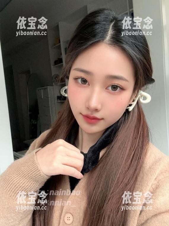 年年Nnian的写真精选——三沐三熏，精彩图片原图全曝光！.txt