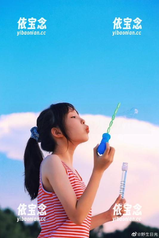 推女神 - Una尤娜学妹高清写真作品，与你分享青春校园的动人故事.txt