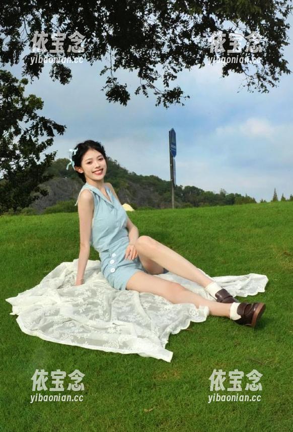 推女神 - 无圣光的施忆佳Kitty酱越南芽庄旅拍，丰富图包不容错过.txt