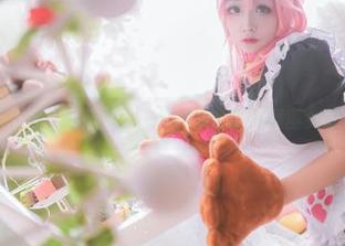 日奈娇呈现：碧蓝航线中定制图片的可畏巫女奇观.txt