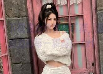 星颜社 - 下载温心怡黑丝写真，感受绽放魅力的每一瞬间！.txt
