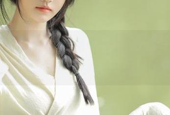 微密圈 - 免费下载是可馨耶秘书写真，感受她的优雅与甜美气质！.txt