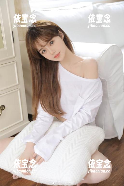 月下摄影-茜茜 月下摄影 - 茜茜办公室写真:一份作品集,透过镜头看我的办公生活和小秘密.txt