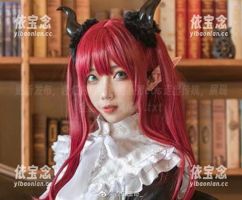 更新发布，杏仁曲奇的油亮系列cos走出传统，展现全新艺术风格！.txt