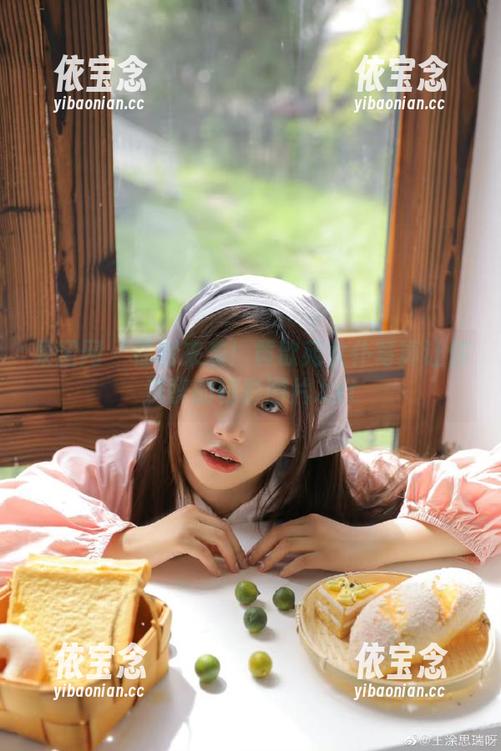 果团网 - 福利来袭！黄歆苑女仆写真让你沉醉的精彩图片.txt