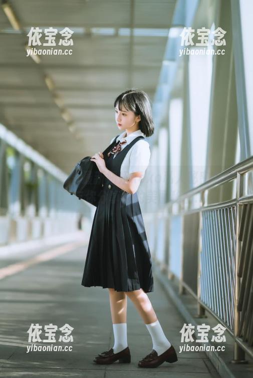 模范学院 - 最新妞妞koko私人秘密照片合集：与你分享她的美丽秘密.txt