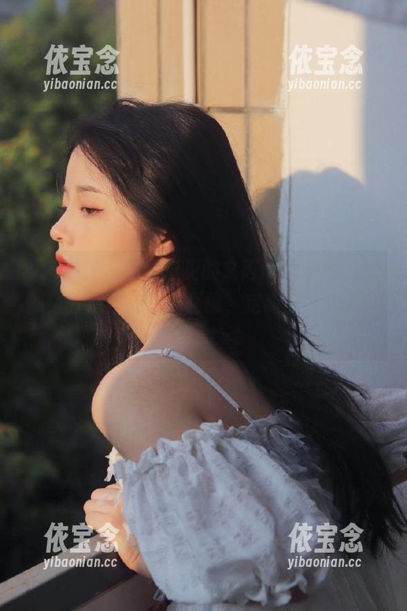 模范学院 - 前所未见的文芮jeninfer兔女郎：打造你的专属画像，定制图片为你呈现！.txt