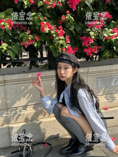 模范学院 - 欣赏李颖煊baby的无圣光肉丝摄影，精美图片诠释极致诱惑与自然魅力.txt