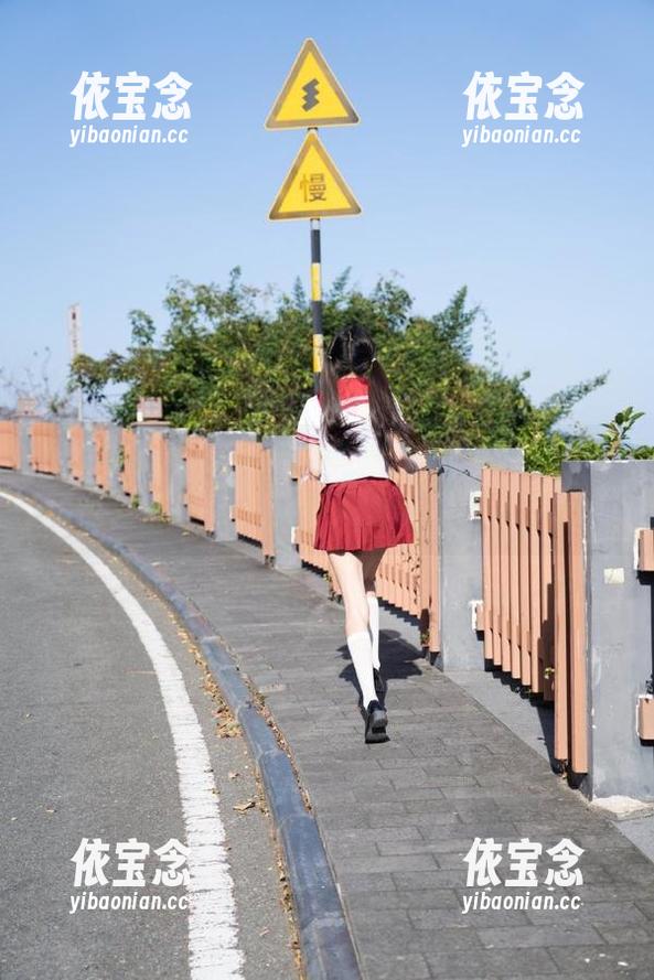 模范学院 - 柳侑绮Sevenbaby天台写真精选，捕捉每一个动人的瞬间与细节.txt