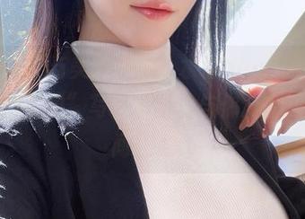 感受旋律与美的交汇：水淼aqua的“鸣潮坎特蕾拉”写真套图，与你分享动人瞬间。.txt