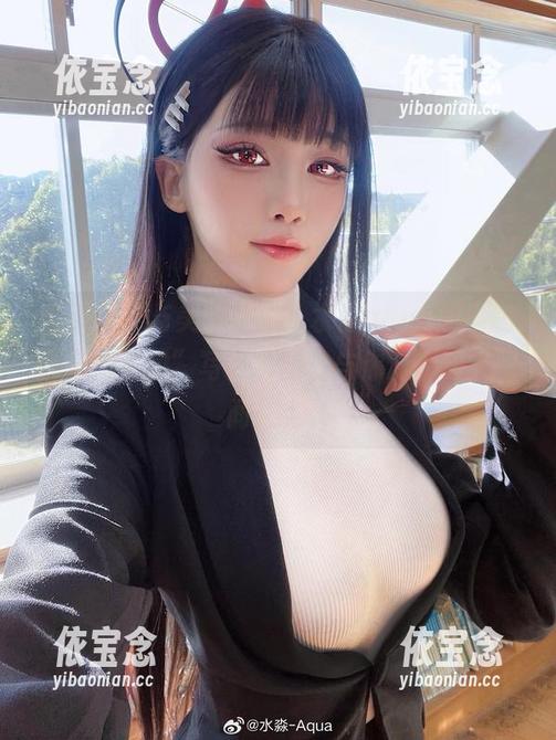 感受旋律与美的交汇：水淼aqua的“鸣潮坎特蕾拉”写真套图，与你分享动人瞬间。.txt