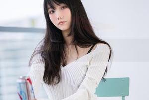 探索汪知子镜头下妹妹的魅力，精彩写真图片一览无遗.txt