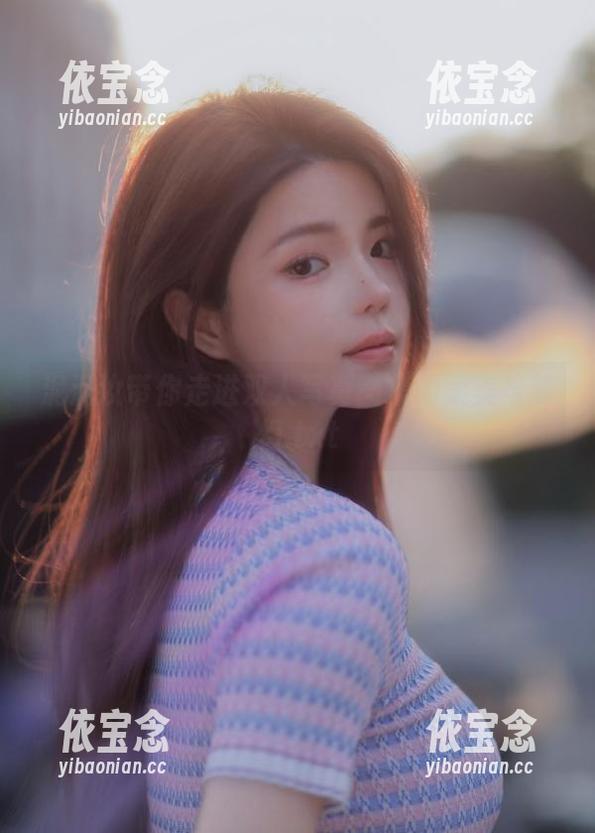 泥泥汝带你走进双人写真图集的柔美与梦幻.txt