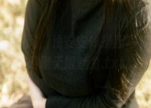追寻可爱瞬间，浅安安体操服写真合集，展现无限魅力.txt