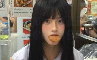 爱蜜社 - 独家揭秘：“夏正正”私拍连衣裙资源，让你领略夏日风情.txt