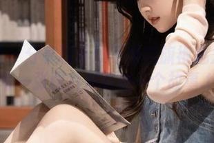 爱蜜社 - 分享程小烦不烦的旗袍魅力写真，每一张图片都讲述一个故事.txt
