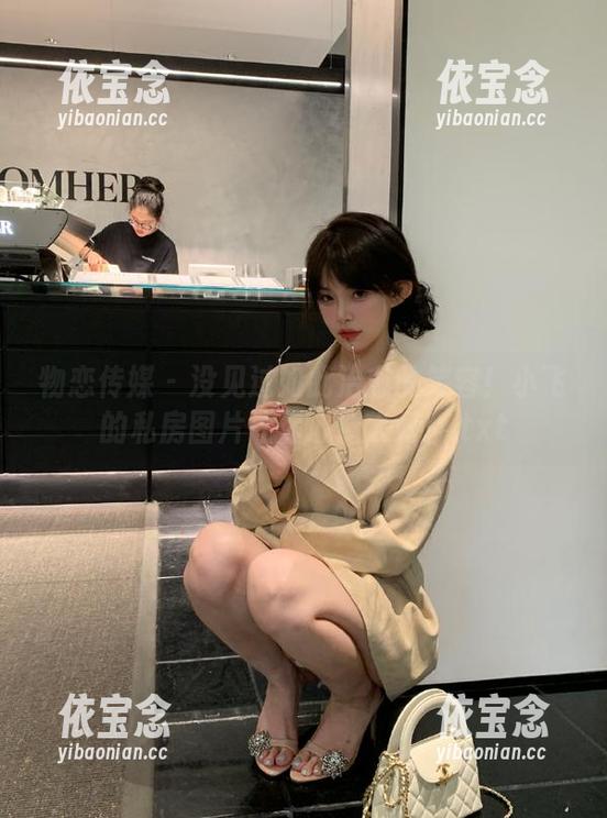 物恋传媒 - 没见过如此治愈的笑容！小飞的私房图片让你心情大好！.txt