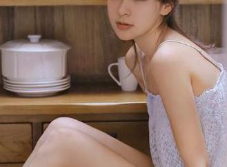猎女神 - 探索娜依灵儿的裸足写真资源，邂逅优雅与自然相融合的艺术之态.txt