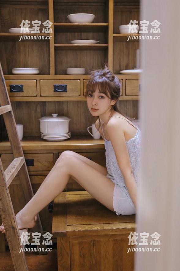 猎女神 - 探索娜依灵儿的裸足写真资源，邂逅优雅与自然相融合的艺术之态.txt