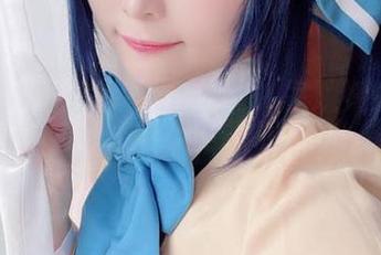 白神泱制服写真集，无圣光呈现她的灵动与魅力，精彩图片不容错过.txt